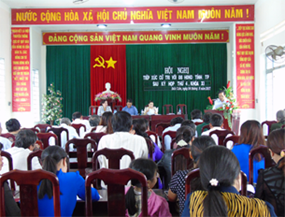 Phó Chủ tịch Thường trực HĐND tỉnh Kring Ba tiếp xúc cử tri sau Kỳ họp thứ 4 HĐND tỉnh