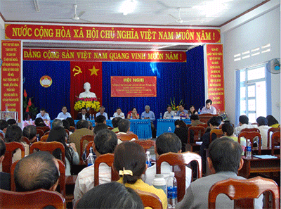 Phó Chủ tịch Thường trực HĐND tỉnh Kring Ba tiếp xúc cử tri tại thành phố Kon Tum