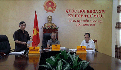 Hoạt động của Đoàn đại biểu Quốc hội tỉnh Kon Tum trong tuần  thứ nhất của kỳ họp thứ 10 - Quốc hội khóa XIV