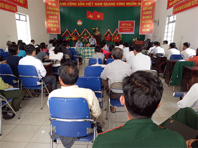 Đoàn đại biểu Quốc hội tỉnh Kon Tum tiếp xúc cử tri định kỳ sau kỳ họp thứ 4 - Quốc hội khóa XIV