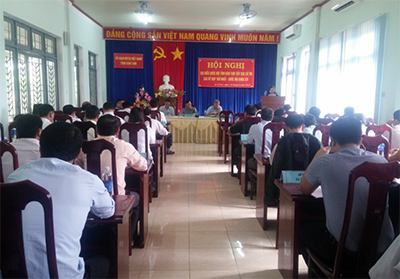 Đoàn đại biểu Quốc hội tỉnh Kon Tum tiếp xúc  cử tri định kỳ sau kỳ họp thứ ba - Quốc hội khóa XIV