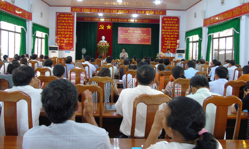 Thường trực HĐND thành phố Kon Tum tổ chức Hội nghị  trao đổi kinh nghiệm hoạt động Hội đồng nhân dân